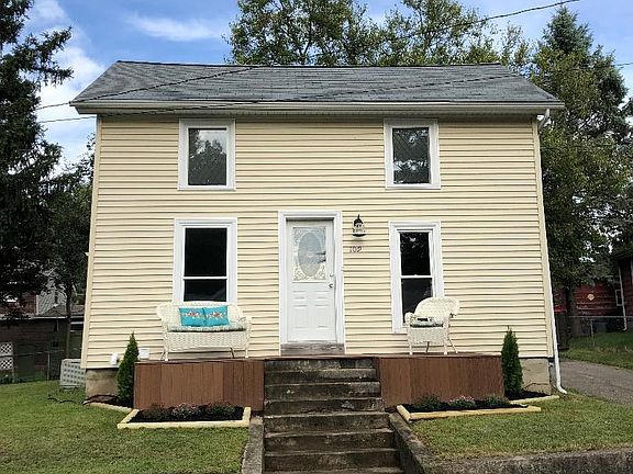 3rd image of 109 S Newnam Ave
