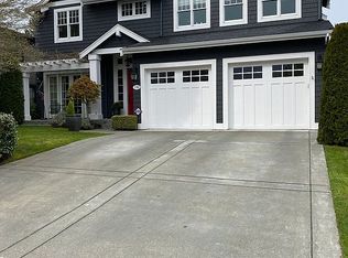 7741 Crest Dr NE, Seattle, WA 98115