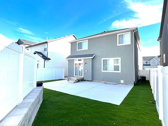 2nd image of 177 N Concord View Way
