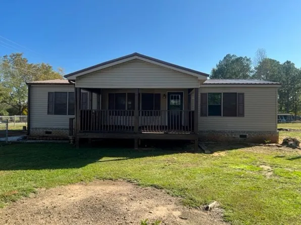 17 Choctaw Rd, Moundville, AL 35474