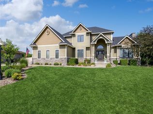 5672 NW 5th Ct, Des Moines, IA 50313