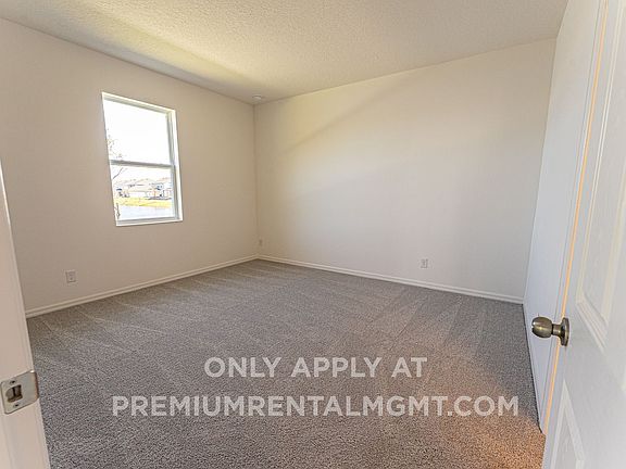 3rd image of 5895 Vision Rd