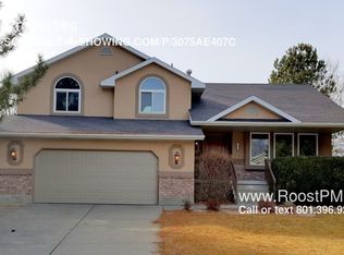 11976 S Hidden Valley Rd, Sandy, UT 84092