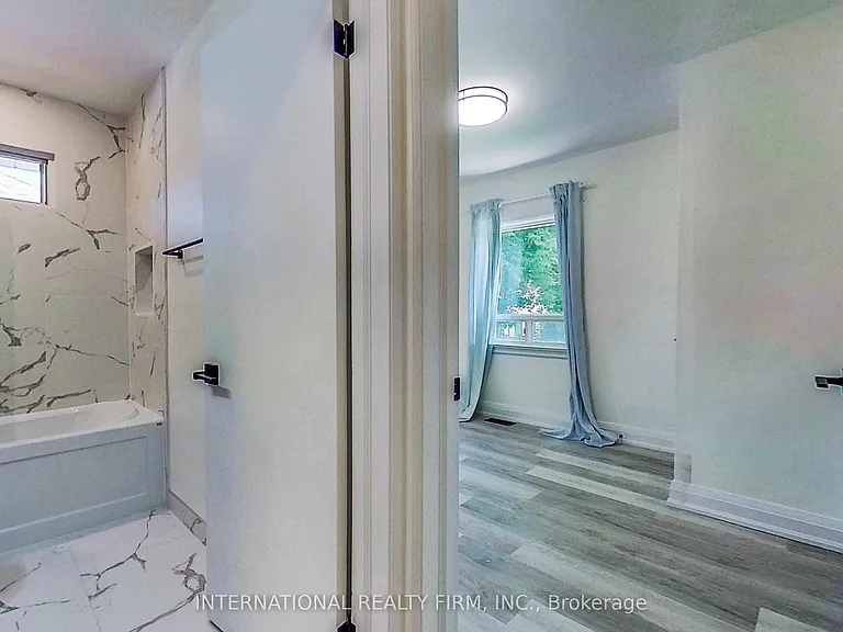 85 Churchill Ave — Photo 16