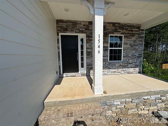 2nd image of 1546 Autumn Ln #119