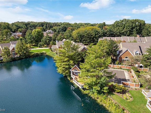 3rd image of 3622 Sparrow Pond Cir