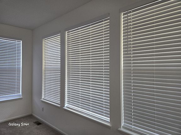 3rd image of 1472 Turnberry Dr #1472