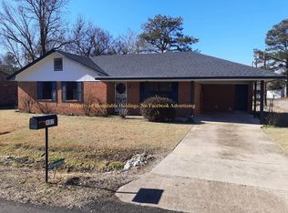 407 Concourse Rd, Columbus, MS 39702