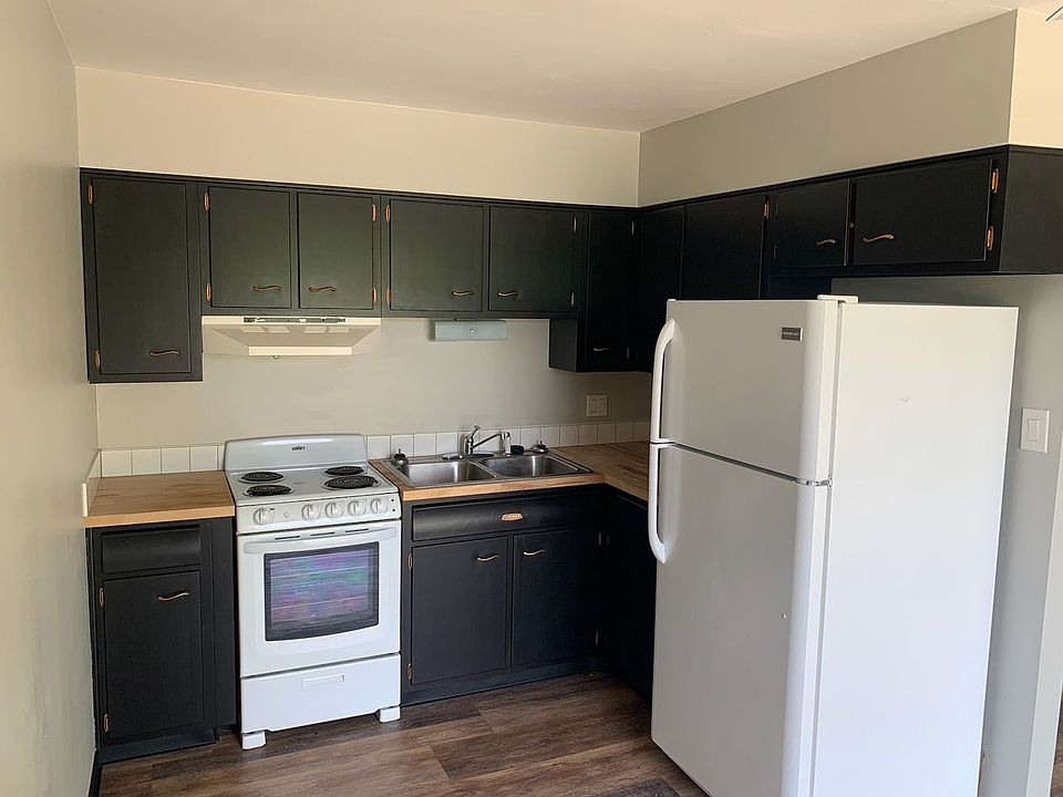 2nd image of 341 W Cook Rd #6