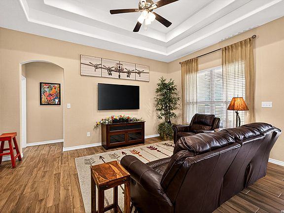5th image of 1705 CROOKED CREEK DR