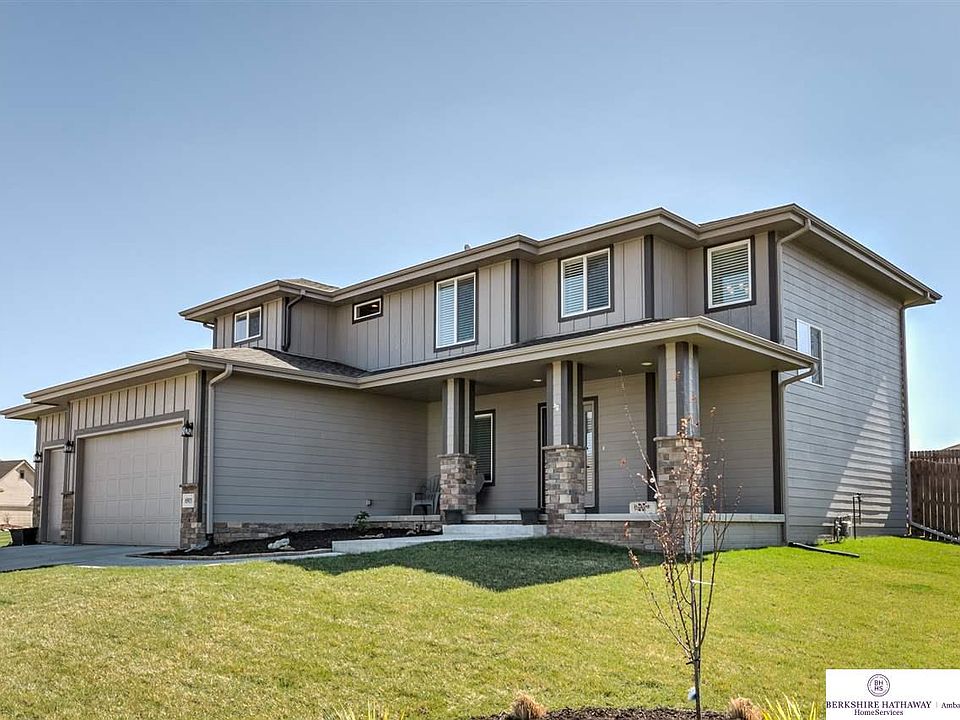1st image of 6905 Harvest Dr