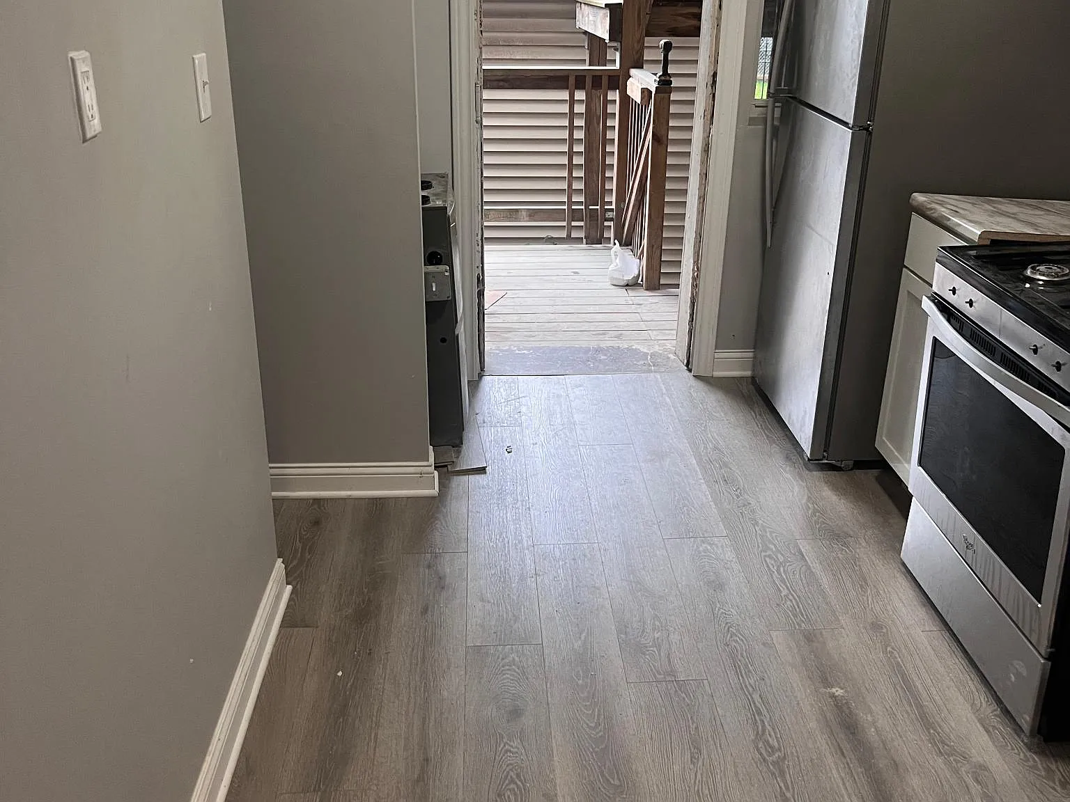 1 bed, 750 sqft, $1,100 — Photo 2