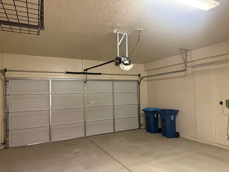 3735 Halter Dr — Photo 6
