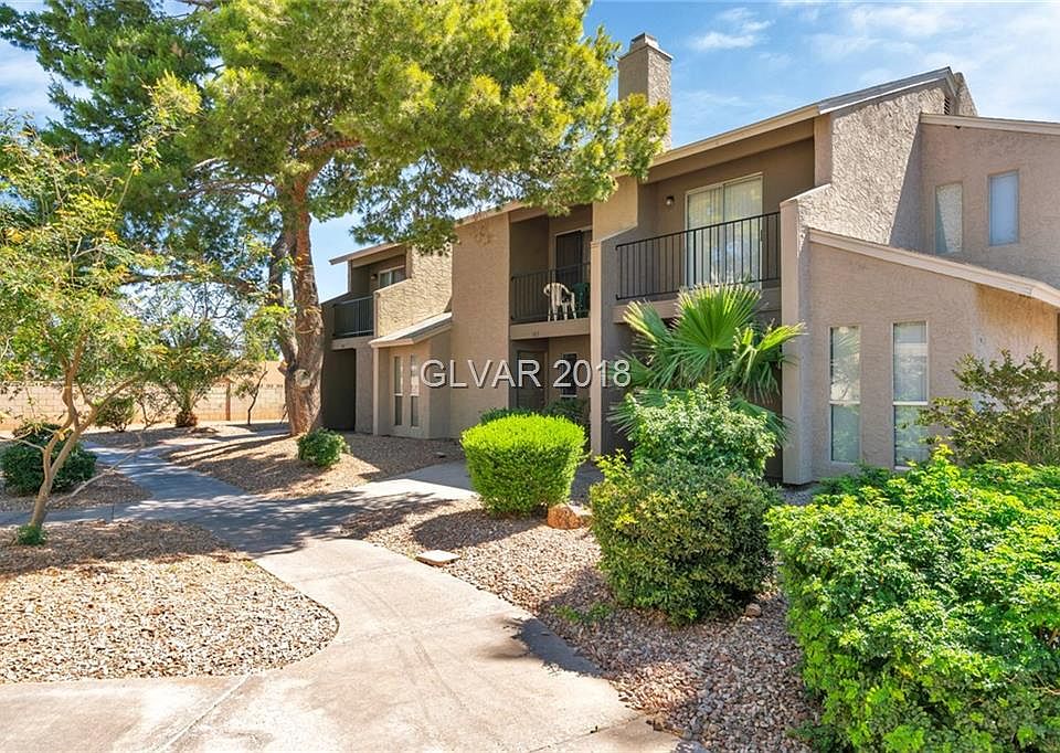 1st image of 583 Sellers Pl