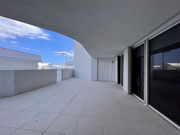 2nd image of 16711 Collins Ave APT 602