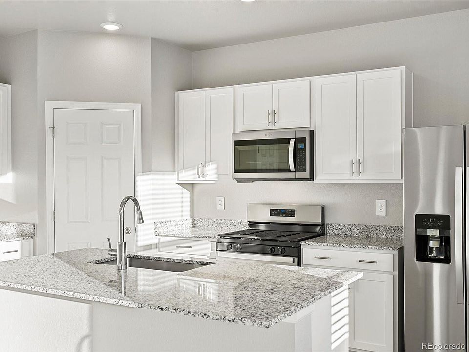 1st image of 6892 Quail Avenue
