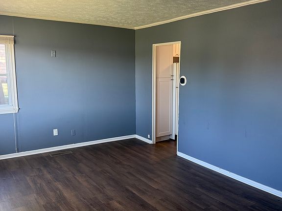 4th image of 7089 Decatur St