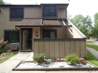 11433 Harbour Light Dr #3, North Royalton, OH 44133