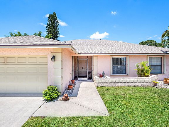 4th image of 9792 Majorca Place