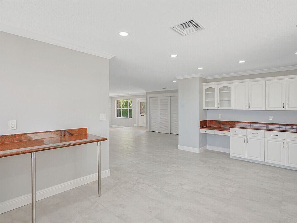 1st image of 1616 39th Street