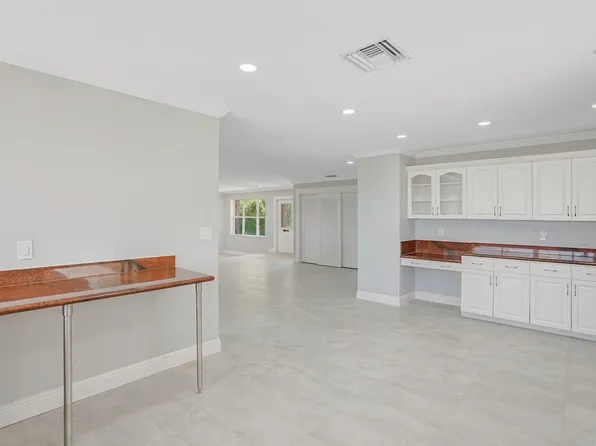 1616 39th Street, West Palm Beach, FL 33407