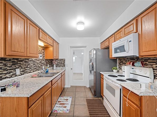 orlando-florida-46134754 picture