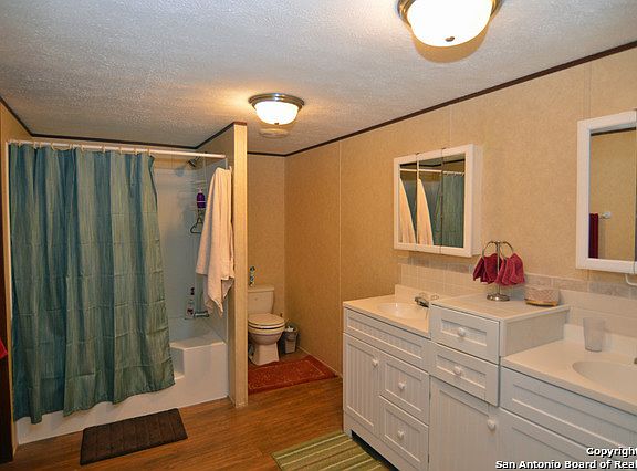 4th image of 460 Rosemary Loop