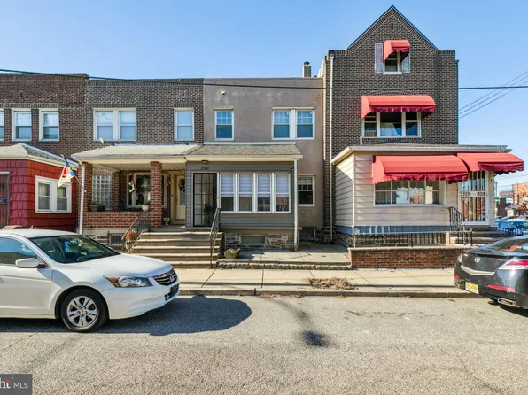 2702 S Iseminger St, Philadelphia, PA 19148