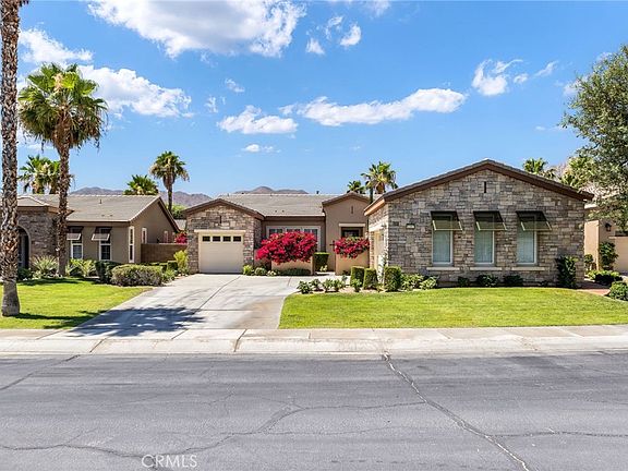 3rd image of 81407 Joshua Tree Ct