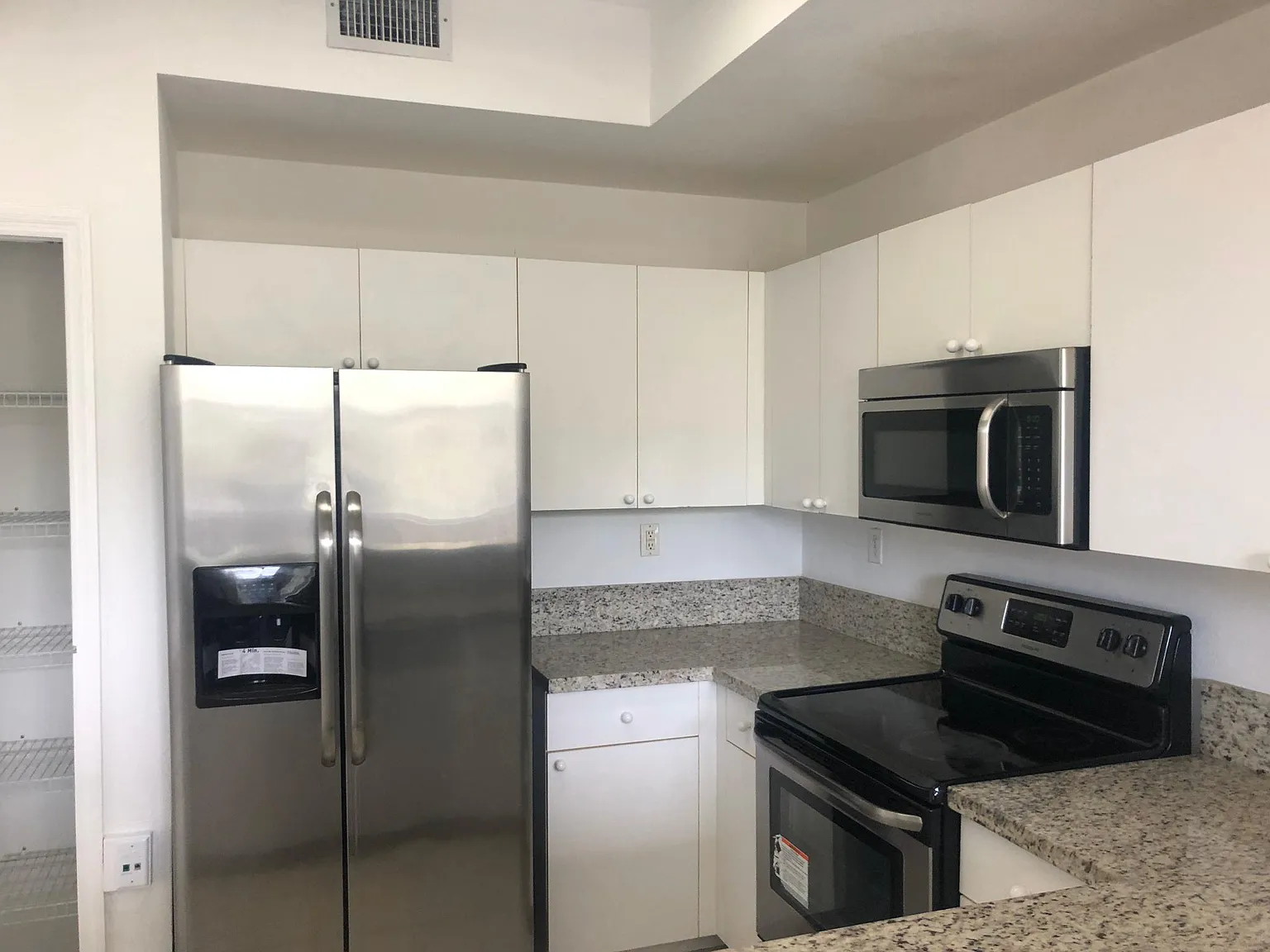 8964 W Flagler St — Photo 3