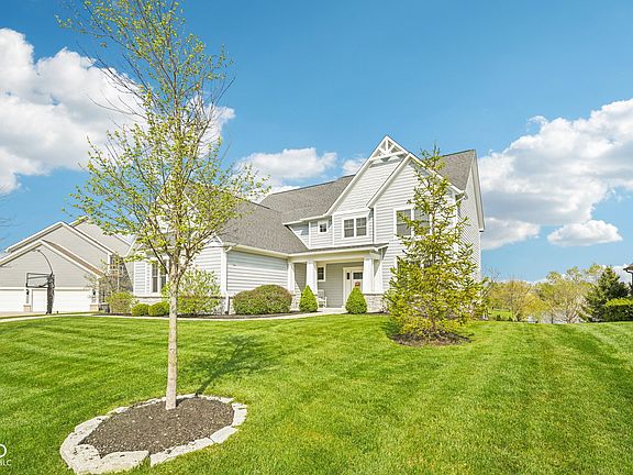 2nd image of 16637 Holly Oak Dr