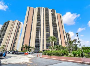 Coronado Condo Tower !, Aventura, FL 33180