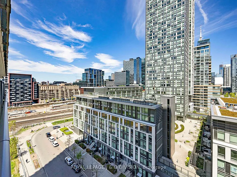 170 Fort York Blvd #1008 — Photo 21
