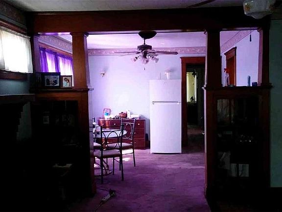 5th image of 214 Ontario St