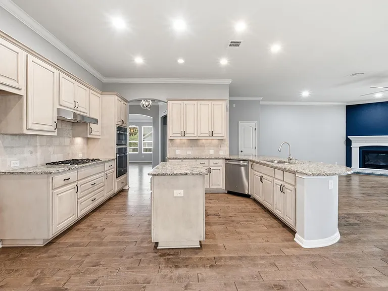 2508 Hilltop Divide Ln — Photo 14