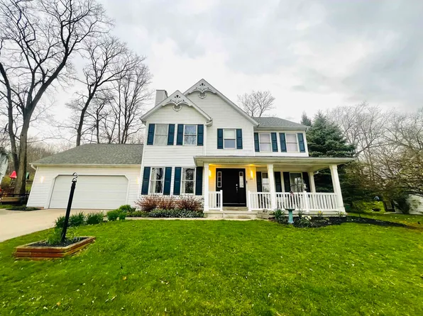 203 Krider Dr, Middlebury, IN 46540