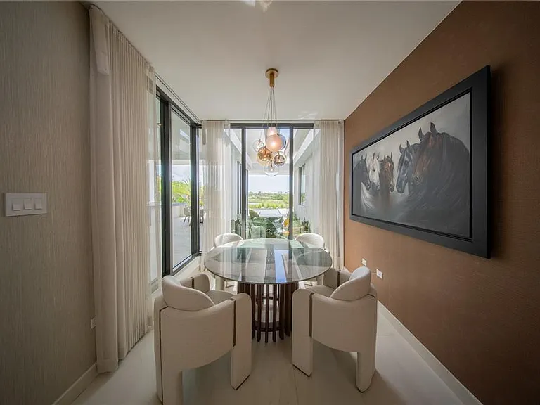 1 Corredor Miralago #908 — Photo 24
