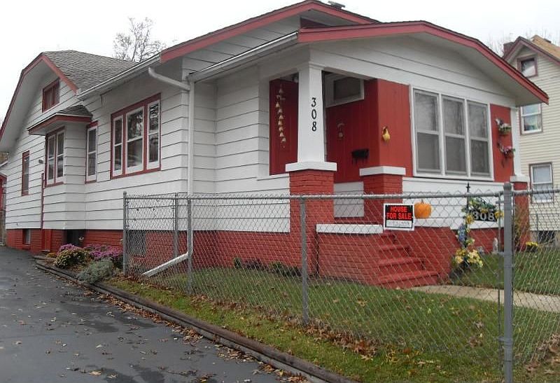 1st image of 308 N Sunset Ave