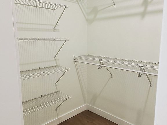 5th image of 1228 Wisteria Ln