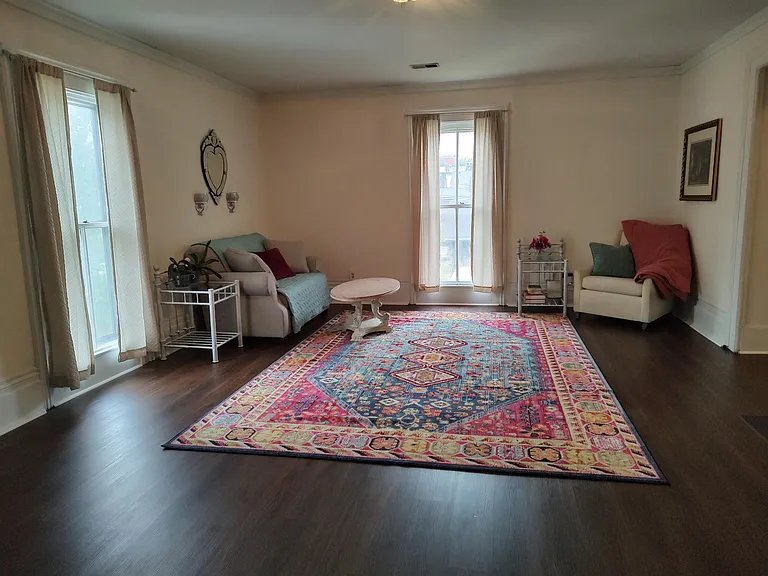 204 Lexington St #4 — Photo 2
