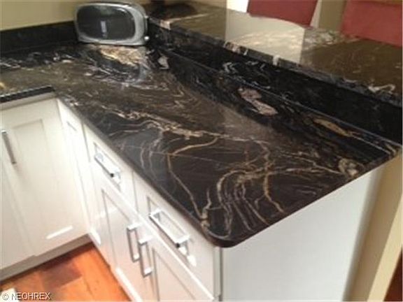 4th image of 35713 W Island Dr
