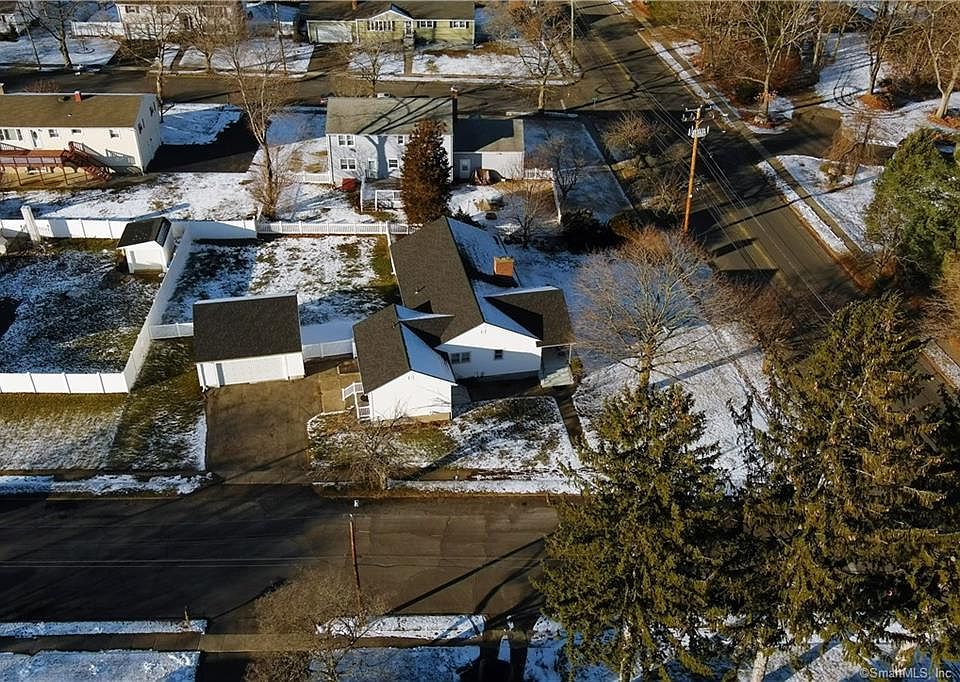 1911 Huntington Rd, Stratford, CT 06614 MLS 170369372 Zillow