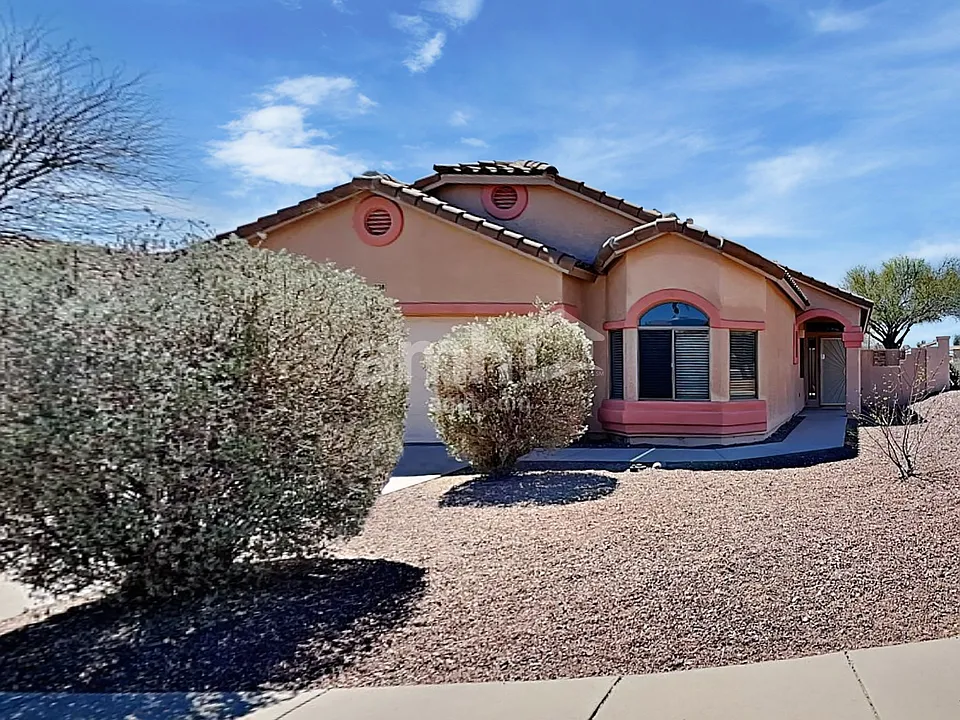238 E Camino Limon Verde