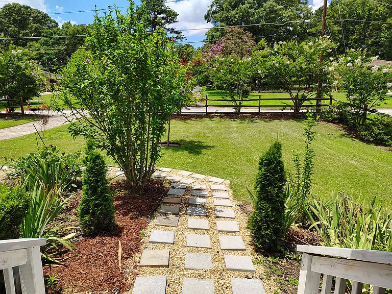 2510 Miriam Ln — Photo 44
