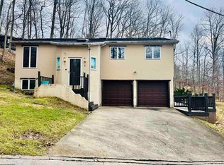 6 Tiger Trl, Fairmont, WV 26554