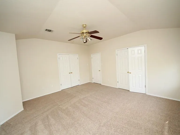 13453 Gent Dr — Photo 10