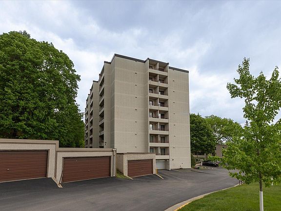 2nd image of 625 19th St NW APT 607