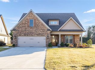 3904 Wynne Brook Ct, High Point, NC 27265