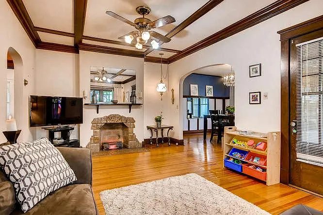 3 bed, 2200 sqft, $3,200 — Photo 4