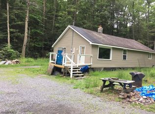 2885 Kettle Rd, Altoona, PA 16601